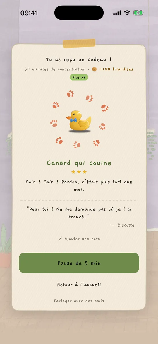 L’écran du cadeau : le chiot a apporté un canard qui couine après une séance de 25 minutes.